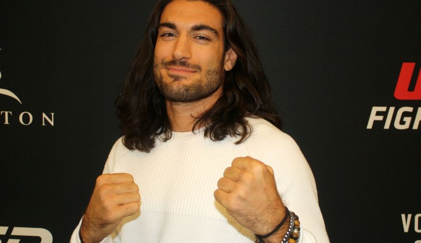  Former UFC fighter Elias Theodorou dead at 34; MMA community mourns