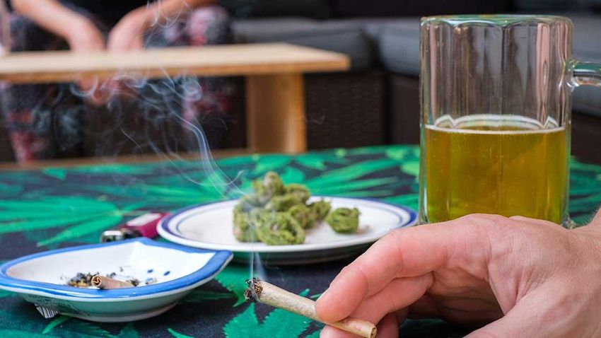  People Who Use Alcohol And Marijuana Simultaneously Often Drive Afterward