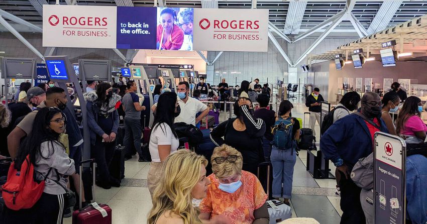  You might soon be able to buy weed at Toronto’s Pearson international airport