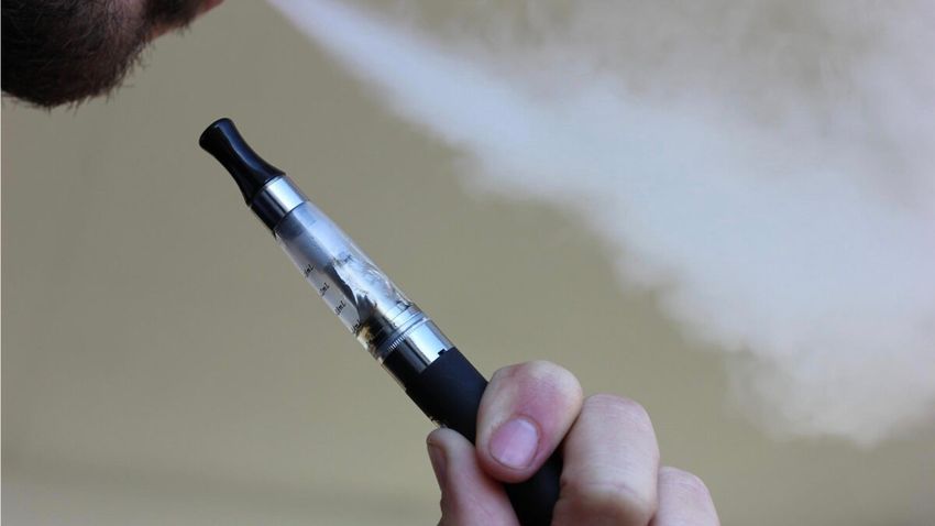  Does Switching from Cannabis Smoking to a Vaporizer Reduce Respiratory Symptoms?