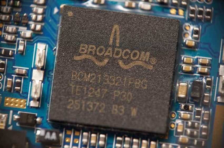  Broadcom Jumps After Q3 Earnings: What To Know