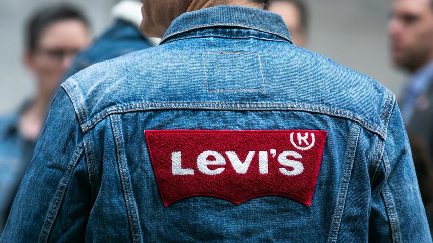 Stocks making the biggest moves premarket: AMD, Levi Strauss, DraftKings and more