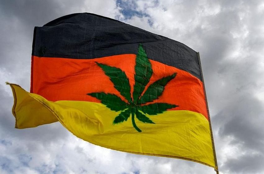  Germany to legalise purchase of up to 30 grams of cannabis