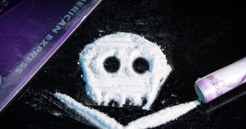  The Economist Calls for Legalizing Cocaine, Following Lead of Latin American Communists