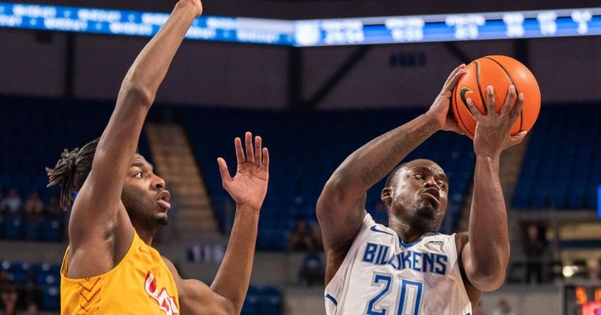St. Louis U. men’s basketball team begins one of toughest stretches in years Tuesday vs. Memphis