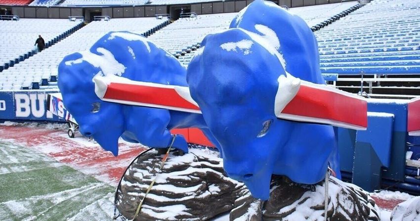 Blizzard warning plowing odds for Bills-Browns