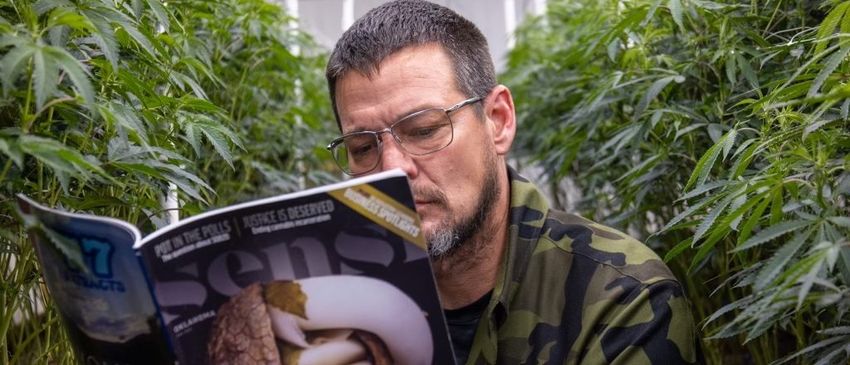  CARTER CREEK: THE STORY OF ONE MAN MAKING A DIFFERENCE THROUGH MARIJUANA