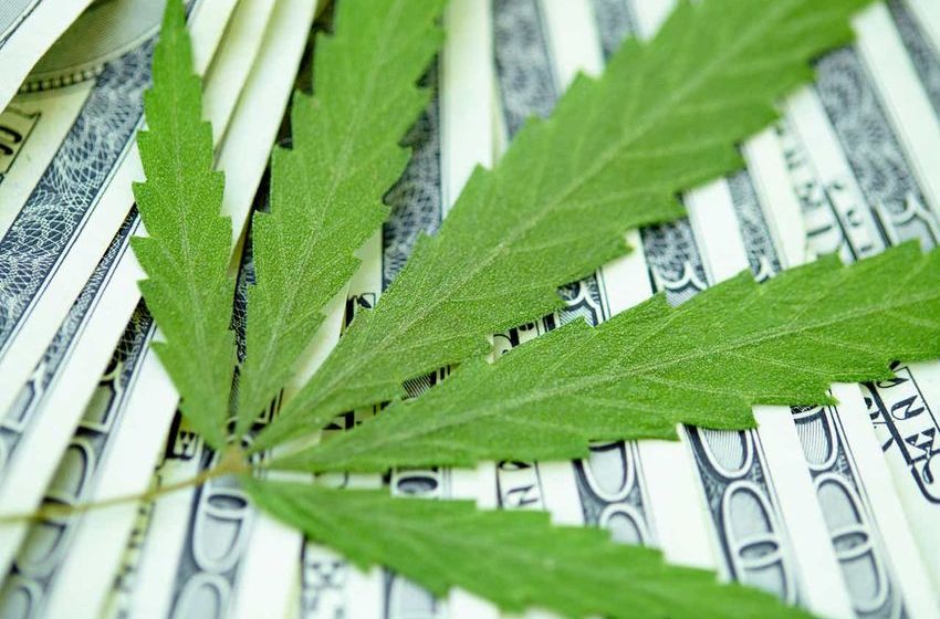 Report buoys arguments for SAFE Banking, but says marijuana legislation should go further