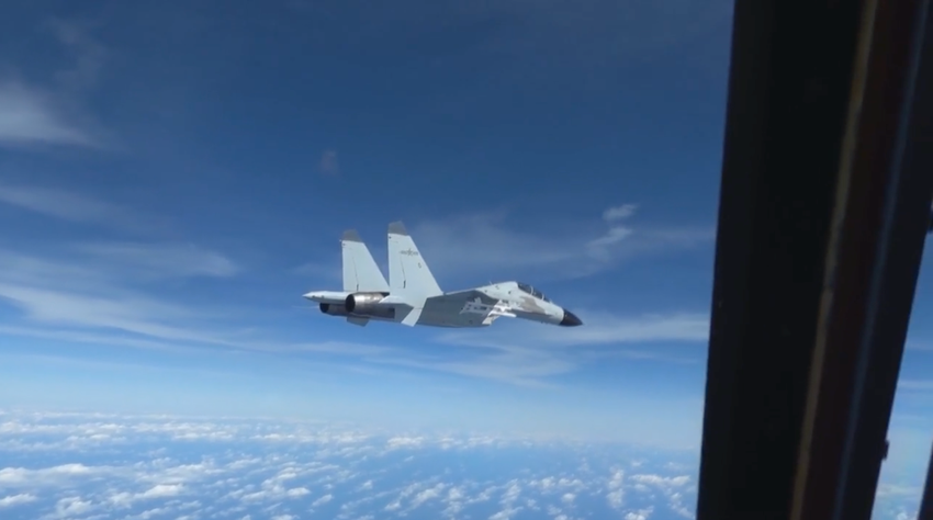 Video shows Chinese jet come within 20 feet of U.S. military aircraft