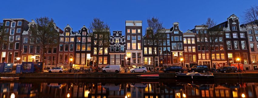  Amsterdam Banning Marijuana In Red Light District