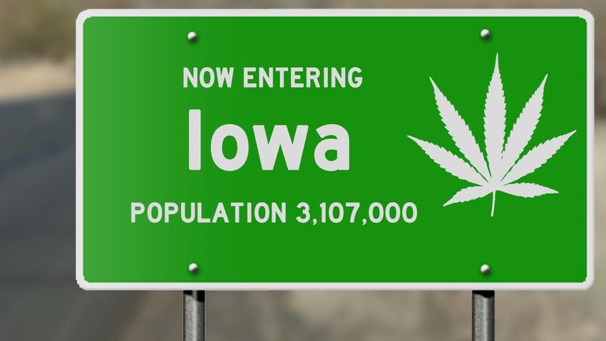  Iowa Lawmakers Unveil Marijuana Legalization Bill