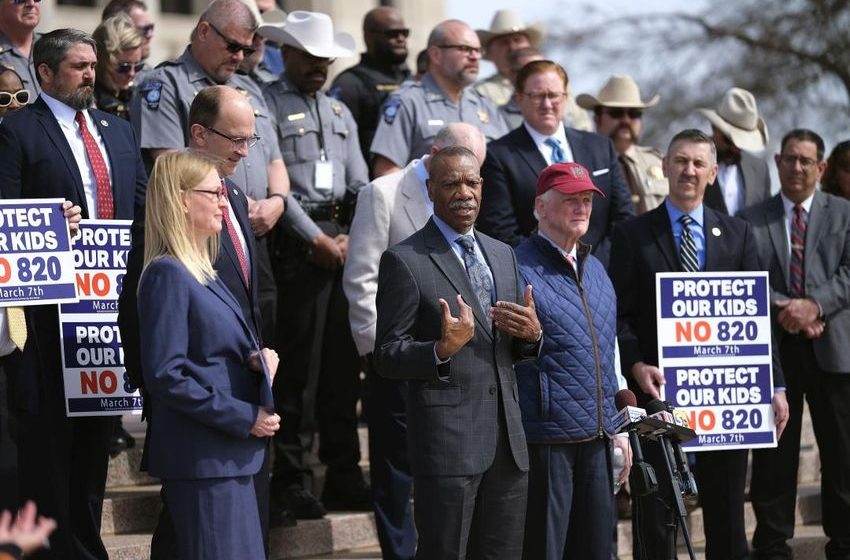  Oklahomans Head to Polls for a Single Issue