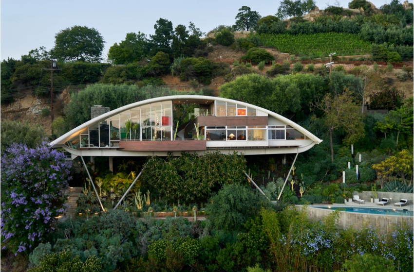  Pritzker Family Member Buys John Lautner’s Iconic Garcia House in the Hills