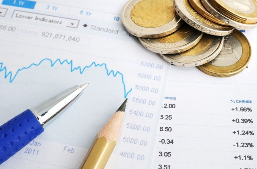 Toronto stocks fall for second week on energy, financial companies