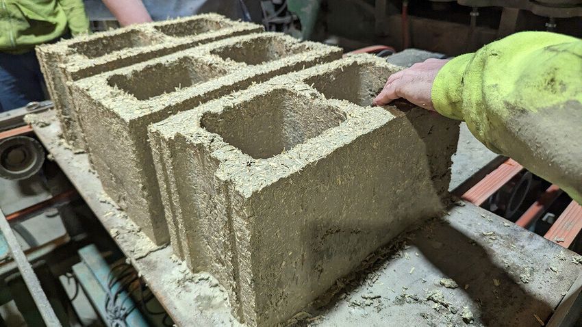  Research team develops hemp-based masonry blocks