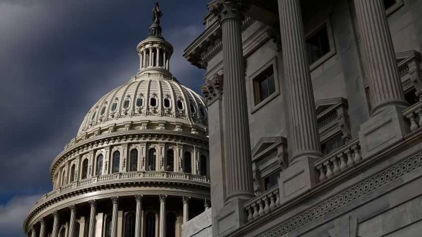 GOP revolts against bill to study cannabis to help veterans with pain and PTSD (Ted Barrett/CNN)