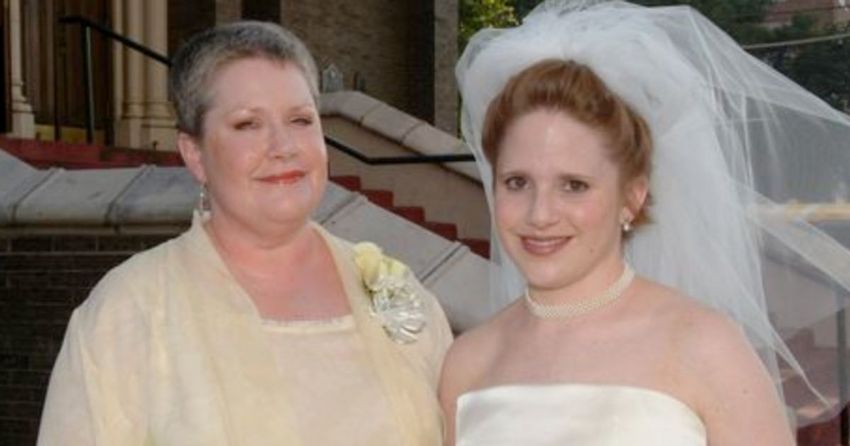  I Watched My Mom Die A Terrible Death. Then The Police Started Asking Questions.