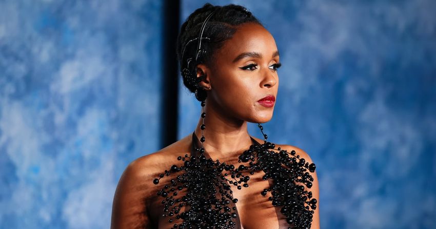  Janelle Monáe Opens Up About Growing Up With “Parents Who Were Addicts”