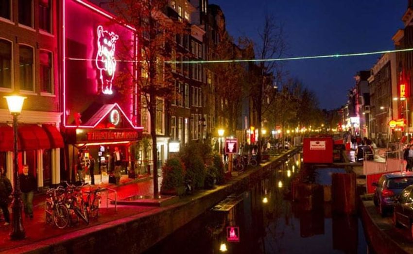  Amsterdam Enforces Ban On Smoking Cannabis In Public