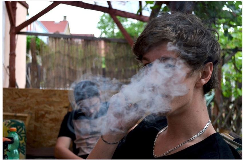 New York City is starting to smell like dirty bong water, disgusting even the tourists