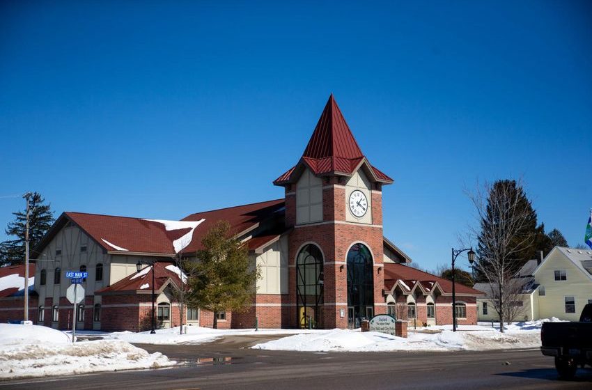 Proposed city budget would include a small decline in taxes despite rise in spending