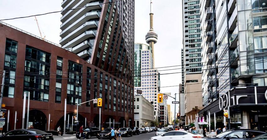  American tourist reveals favourite things about Toronto in viral list