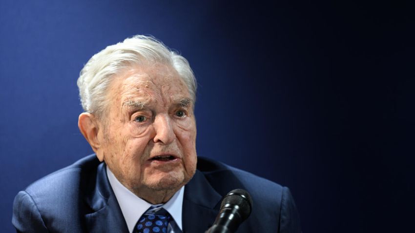  Target of the right, George Soros hands reins to son