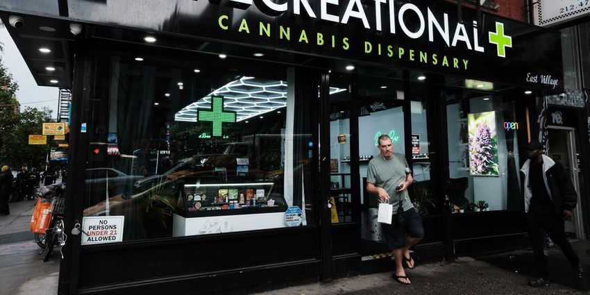  Mastercard Move at Cannabis Shops Intensifies Call for US Decriminalization
