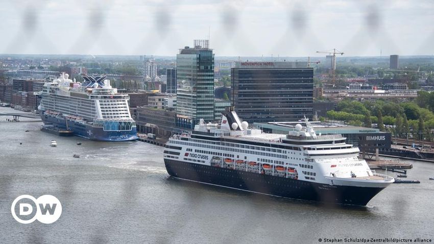  Amsterdam to close cruise ship port