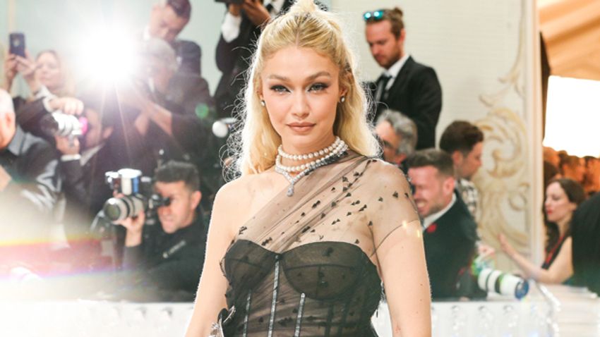  Gigi Hadid’s Health: Her Battle Hashimoto’s Thyroiditis & How She’s Doing Today