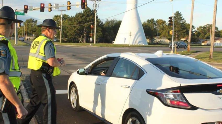  ‘Kansas two-step’ highway patrol technique ruled unconstitutional for marijuana vehicle searching