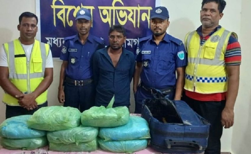  One held with 8-kg hemp in Sunamganj