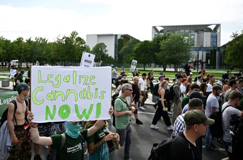  German Govt Okays Plan To Legalise Recreational Cannabis