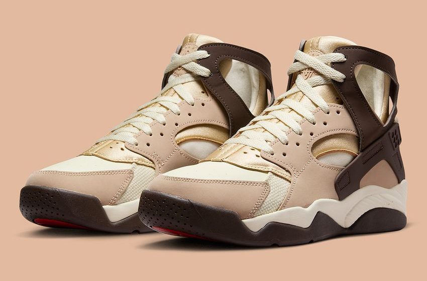  The Nike Air Flight Huarache Gets Recruited For The “Baroque Brown” Pack