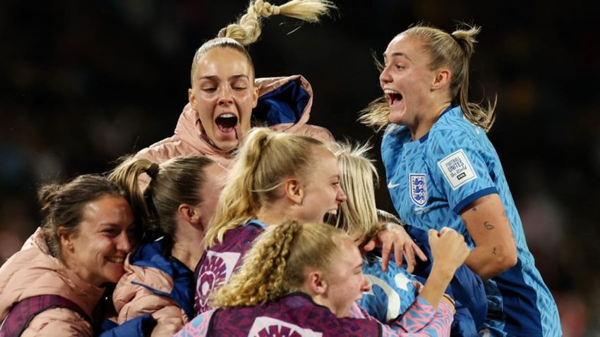  Women’s WC: Ruthless England Beat Australia To Set Up Final vs Spain