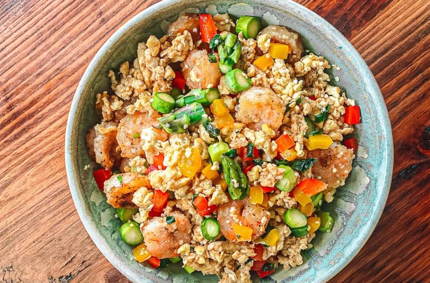  Shrimp Fried “Rice” with Sesame Seeds Recipe