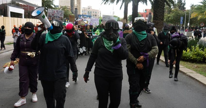  Mexico supreme court decriminalises abortion across country