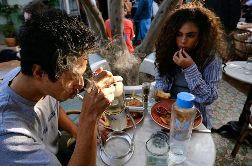  Cannabis cafés in California? More about the bill now on Gov. Gavin Newsom’s desk