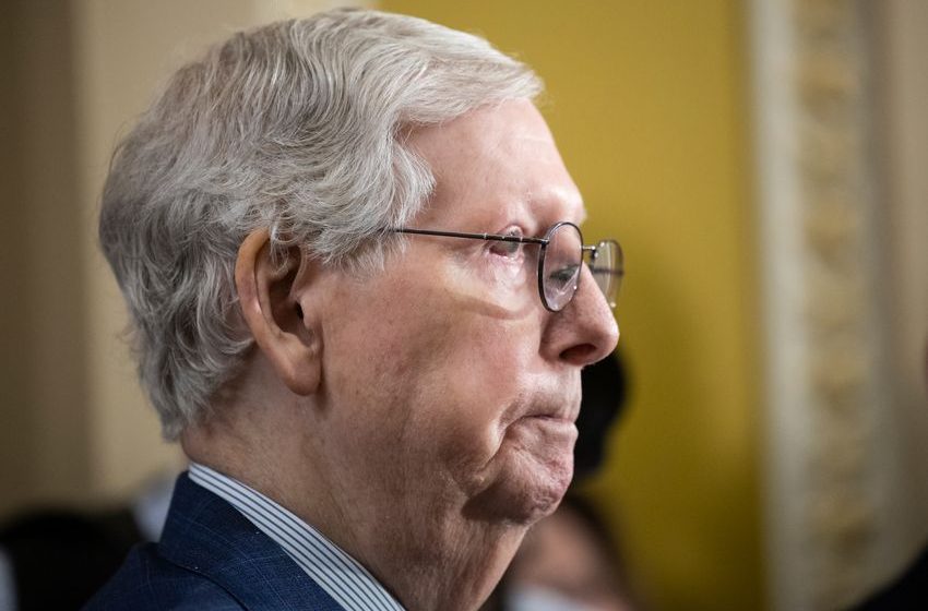  Mitch McConnell’s untenable silence