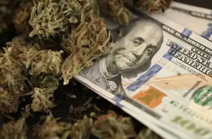  US Senate Majority Leader Says Full Senate Will Vote “Very Soon” on Marijuana Banking Act