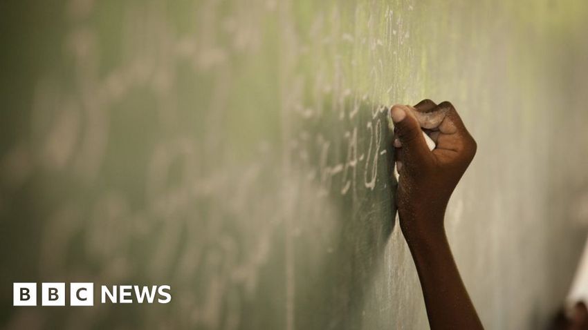  Jamaica: Children in hospital after eating cannabis sweets