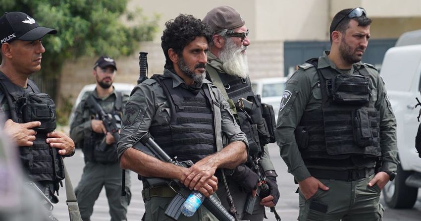  Fauda star participates in Israel police raid in mixed Arab-Jewish city