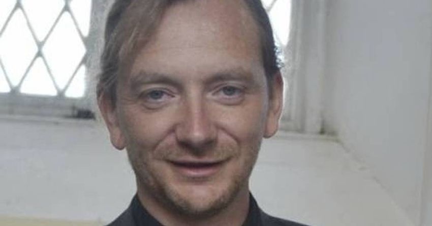  Husband accused of murder ‘waited in long grass’ before knife attack, court hears