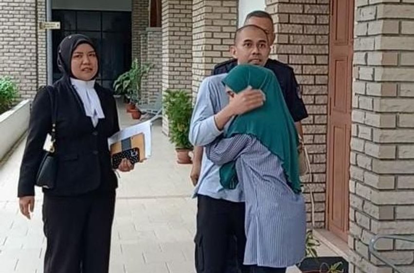  Hotel worker walks free after being acquitted of drug charge