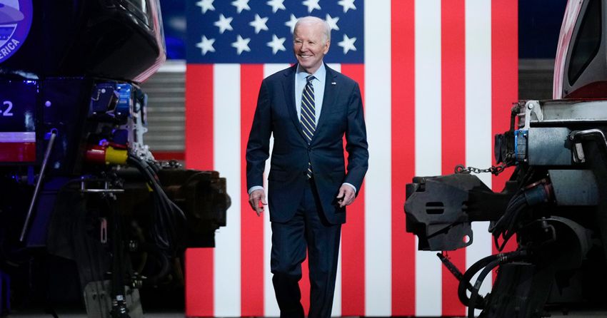  Why Democrats’ good election results and Biden’s struggles are not incompatible