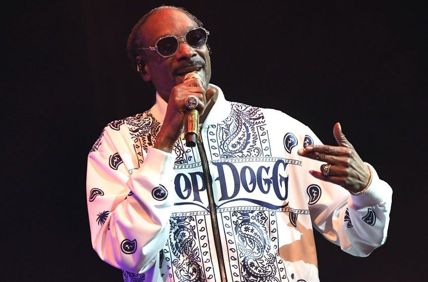 Weed Stocks Hit After Snoop Dogg Quits Smoking