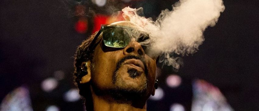  Snoop Dogg Makes Shocking, Life-Changing Announcement