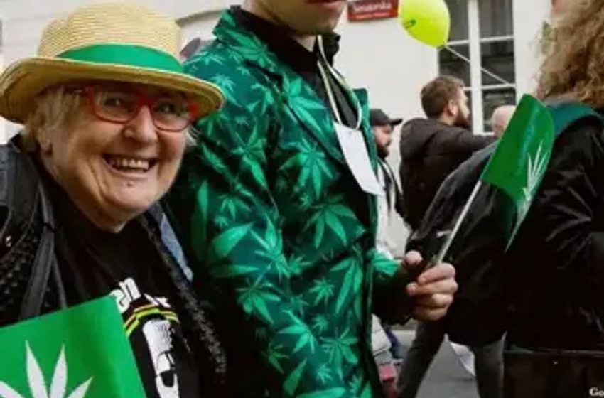  Cannabis Boom: U.S. Leads World With 54M Consumers As Seniors, Not Youth, Drive Growth