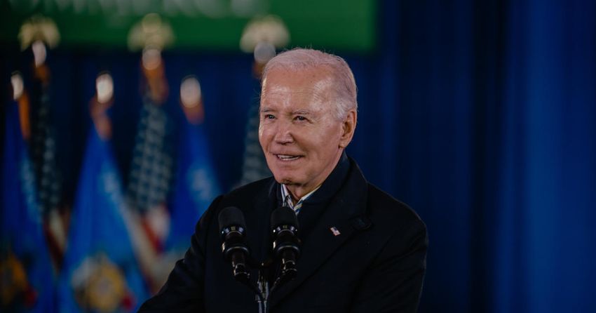  Biden pardons thousands convicted of marijuana charges in D.C., federal lands