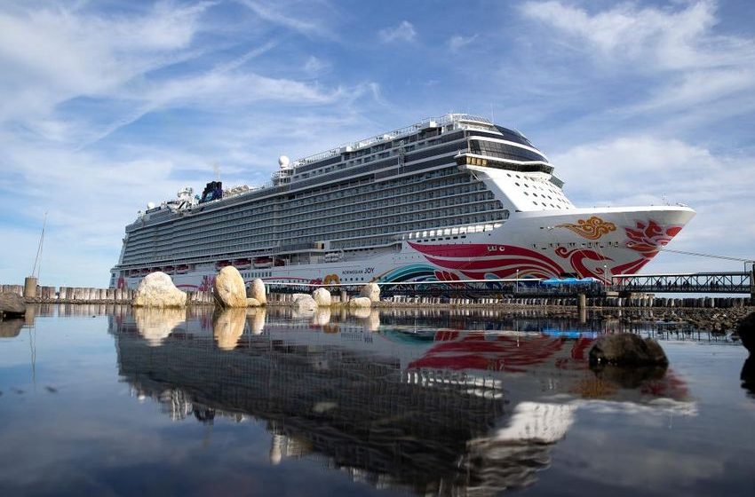  Cruise passengers allegedly brought 100 bags of marijuana on ship from Miami